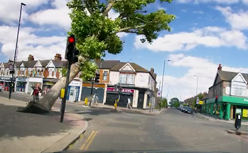 Άνθρωποι που γλίτωσαν «παρά τρίχα»