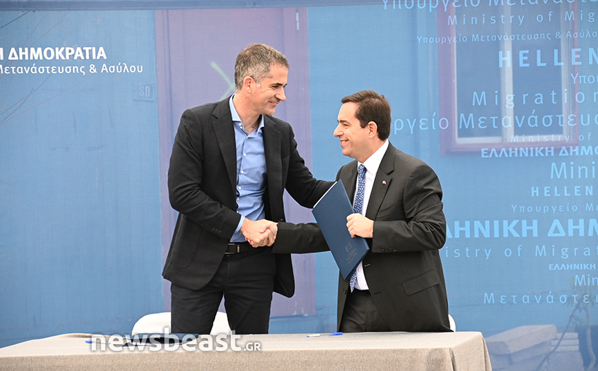 Στην τελετή παράδοσης της δομής του Ελαιώνα στον δήμο Αθηναίων ο Μητσοτάκης