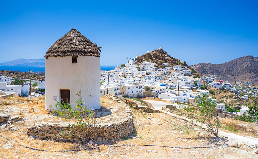 Τα νησιά των Κυκλάδων που παίρνουν σειρά στο γκρέμισμα αυθαιρέτων μετά τη Μύκονο