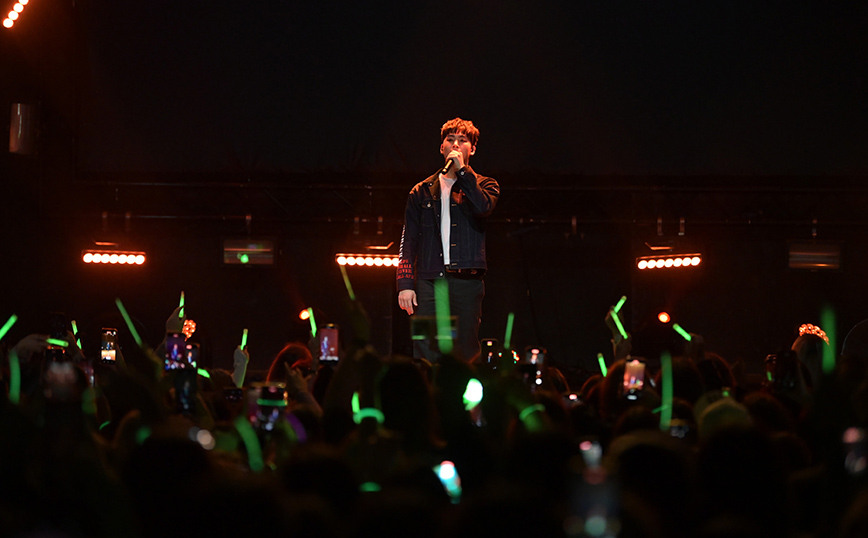 Ο Κορεάτης σταρ της k-pop JAY B αποθεώθηκε από το ελληνικό κοινό