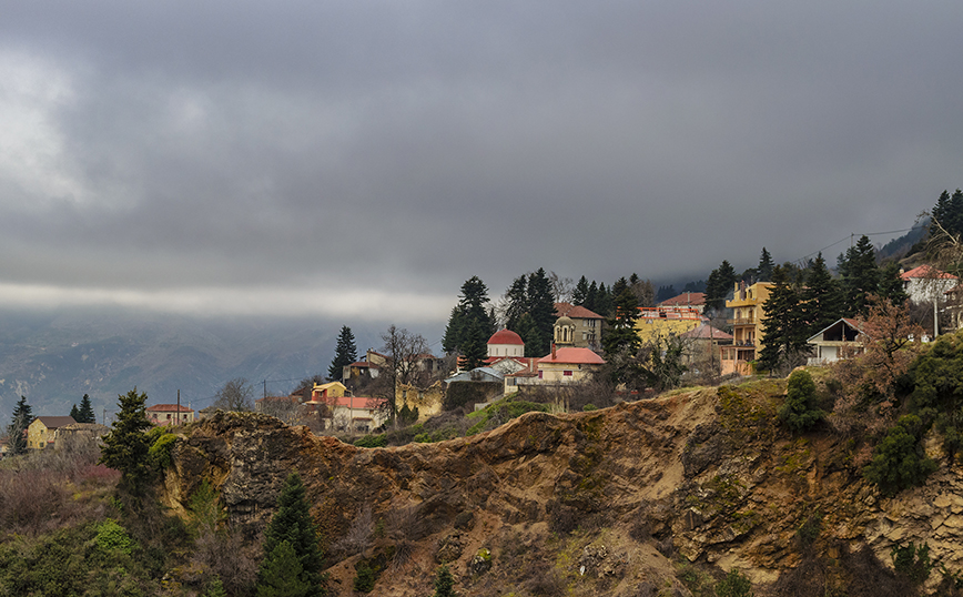 Τρίκαλα Κορινθίας Τρίκαλα Κορινθίας