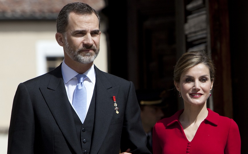 Ισπανικά ΜΜΕ: Όλη η ισπανική βασιλική οικογένεια θα πάει στην κηδεία του τέως βασιλιά Κωνσταντίνου