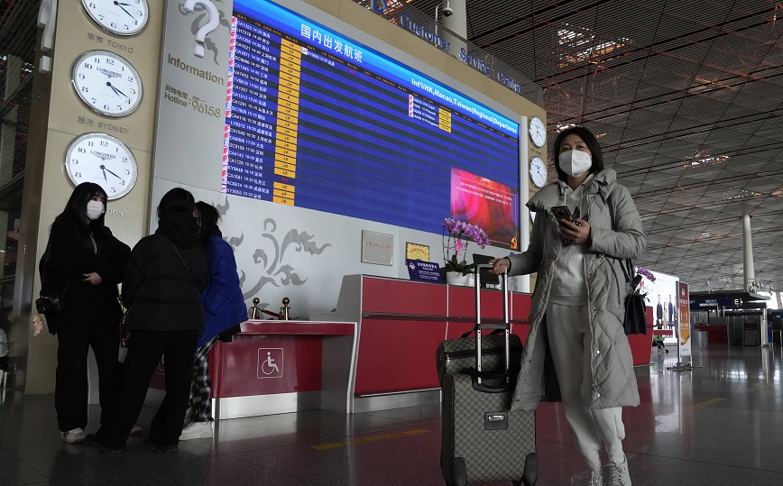 Κορονοϊός: Υποχρεωτικό τεστ στους ταξιδιώτες από Κίνα αποφάσισε η ΕΕ