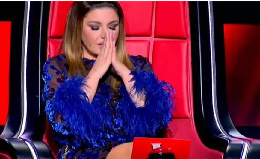 The Voice: Σε δύσκολη θέση η Έλενα Παπαρίζου έκανε την ανατροπή