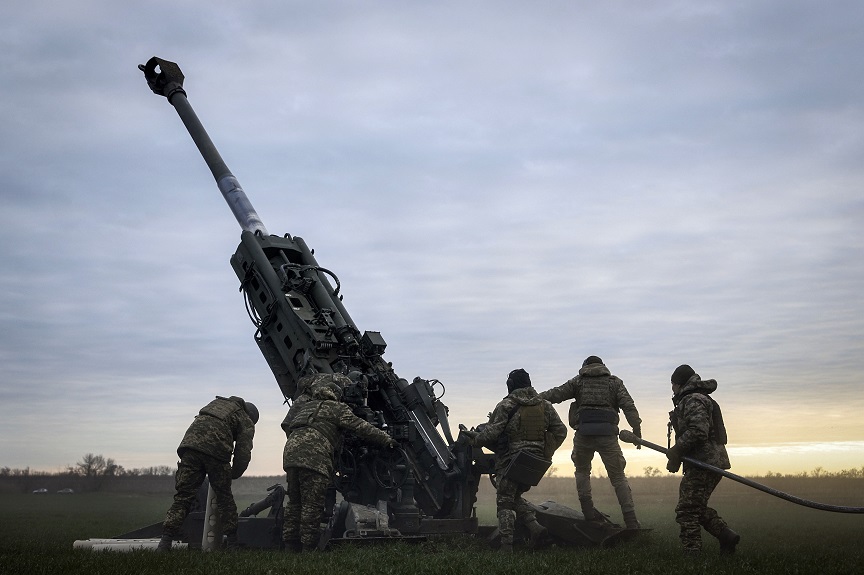 Πόλεμος στην Ουκρανία: Οι ΗΠΑ είναι πλέον πιο «ανοικτές» να βοηθήσουν τους Ουκρανούς να στοχεύσουν στην Κριμαία