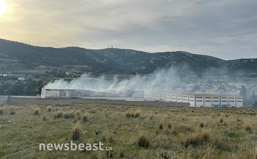 Φωτιές σε χώρους εργοστασίων στον Ασπρόπυργο &#8211; Συναγερμός τα ξημερώματα στην Πυροσβεστική