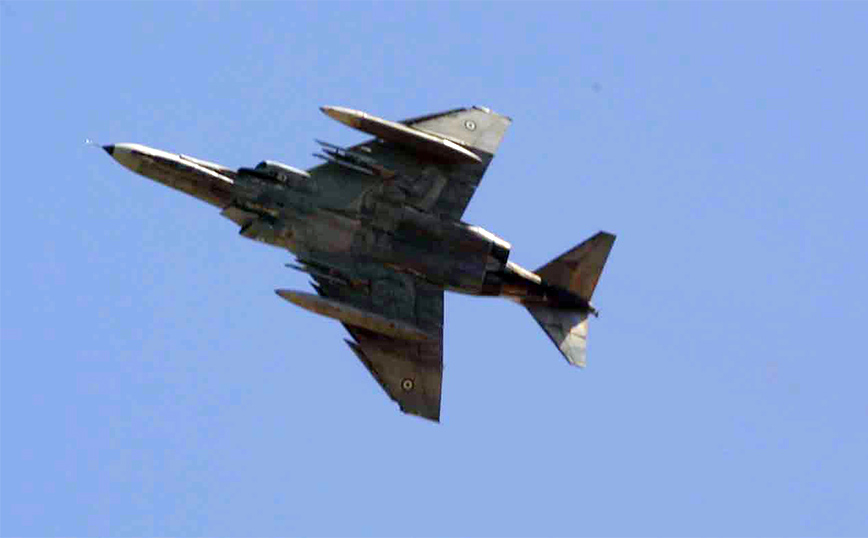 Πτώση μαχητικού F-4: «Πιθανολογούμε τεχνική βλάβη» λέει αντιπτέραρχος ε.α.