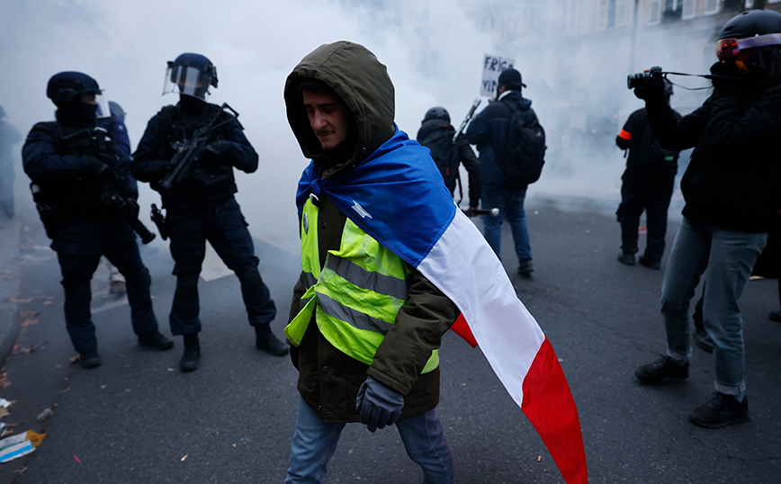 Διαδηλώσεις στη Γαλλία για τις συντάξεις Διαδηλώσεις στη Γαλλία για τις συντάξεις