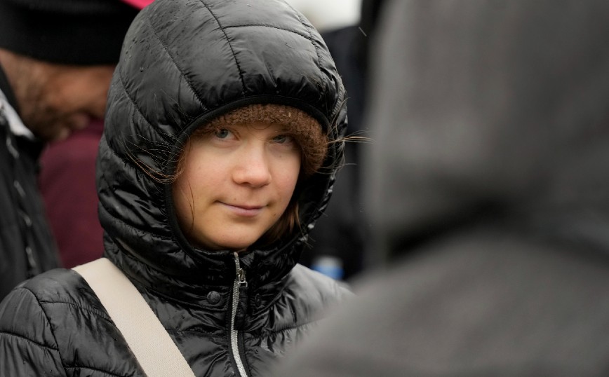 Γκρέτα Τούνμπεργκ: Ελεύθερη έπειτα από «αρκετές ώρες» αφέθηκε η ακτιβίστρια