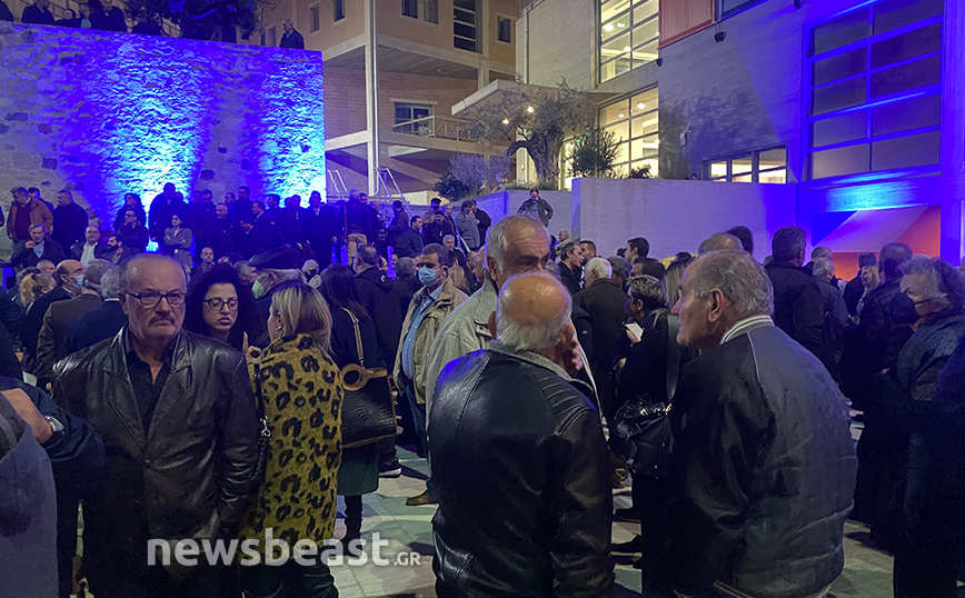 Αναμονή για την ομιλία του Πρωθυπουργού στο Ηράκλειο Κρήτης Αναμονή για την ομιλία του Πρωθυπουργού στο Ηράκλειο Κρήτης