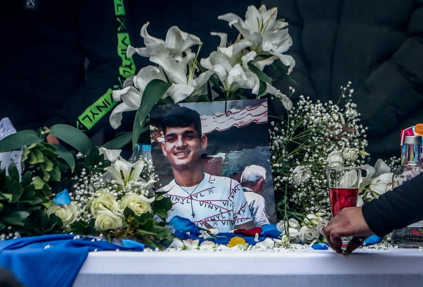 Κόλαφος η εισαγγελική πρόταση για τον αστυνομικό που σκότωσε 16χρονο Ρομά &#8211; Πώς έγινε η φονική καταδίωξη