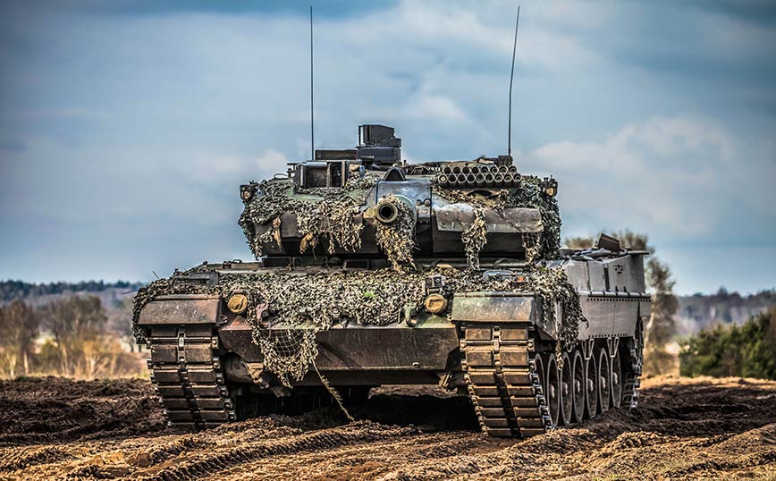 ΝΑΤΟ: Καμία συμφωνία για την αποστολή Leopard στην Ουκρανία – Έκκληση Ζελένσκι για άρματα μάχης