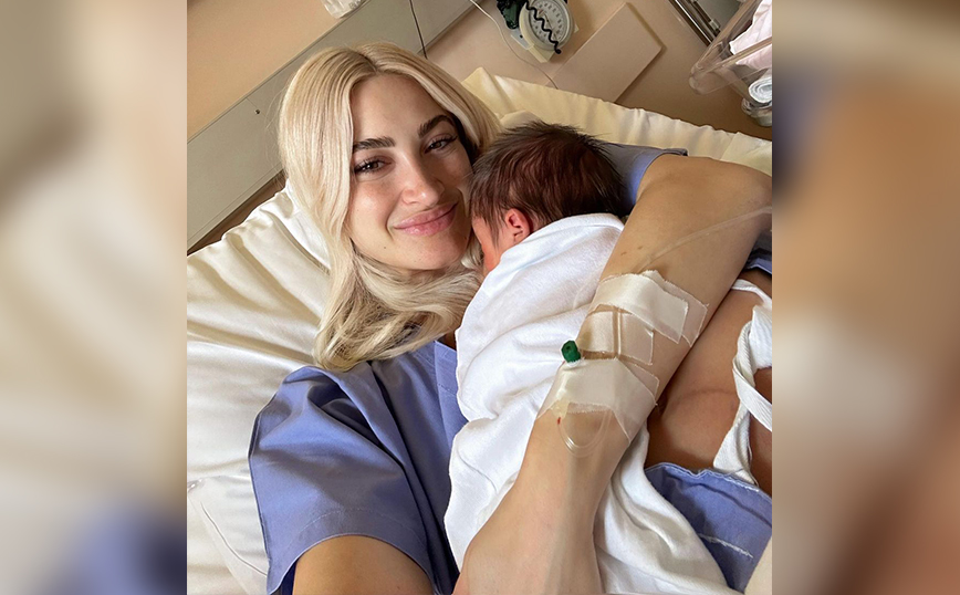 Ιωάννα Τούνη: Κρατά σφιχτά αγκαλιά τον νεογέννητο γιο της – «Καλωσήλθες μαλλιαρέ έρωτά μου»