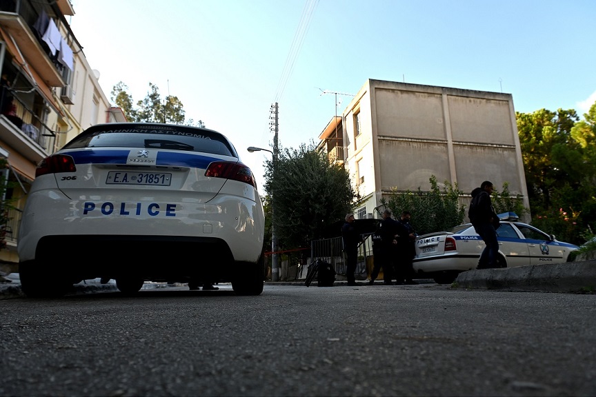 «Ήρθαν στα χέρια» σε μαθητικό αγώνα ποδοσφαίρου στη Λάρισα – Έριξαν μέχρι και πέτρες