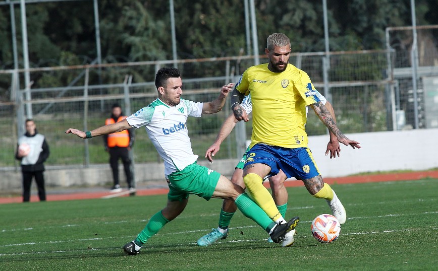 Λεβαδειακός – Παναιτωλικός 0-0: Παραμένουν στη ζώνη του υποβιβασμού οι Βοιωτοί