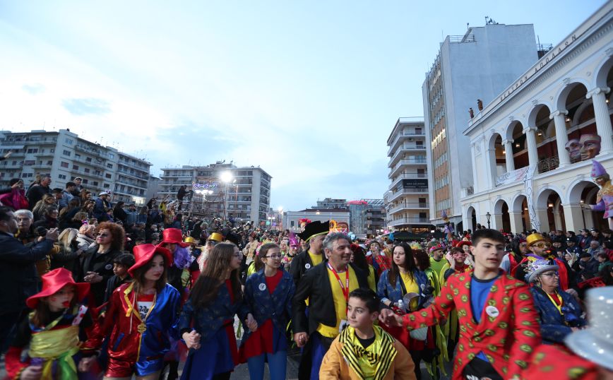 Στα ύψη οι τιμές των καταλυμάτων τις Απόκριες &#8211; Τρεις μέρες στην Πάτρα φτάνουν τα 2.000 ευρώ