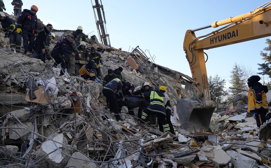 Σεισμός στην Τουρκία: Περισσότερους από 1.500 γιατρούς και διασώστες έστειλε η Ευρωπαϊκή Ένωση