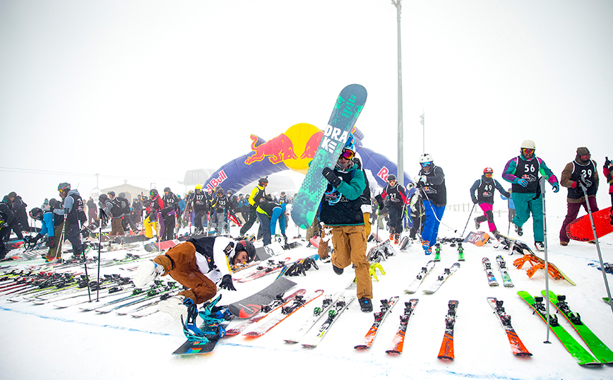 Red Bull Homerun: Ο πιο επικός, fun αγώνας ski &#038; snowboard επιστρέφει για 2η συνεχόμενη χρονιά στον Παρνασσό