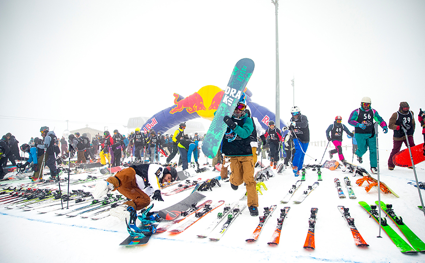 Red Bull Homerun: Ο πιο επικός, fun αγώνας ski & snowboard επιστρέφει για 2η συνεχόμενη χρονιά στον Παρνασσό