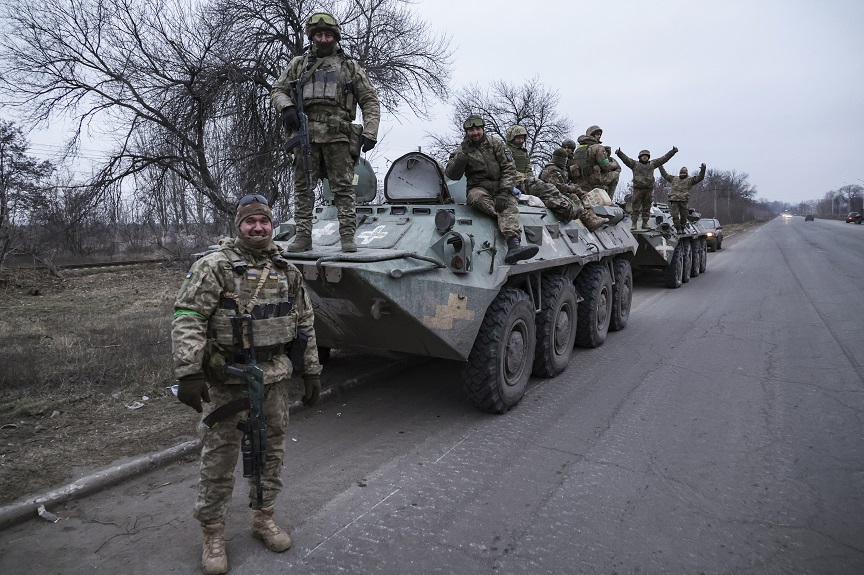 Πόλεμος στην Ουκρανία: Πάνω από 13.000 άνδρες εμποδίστηκαν να φύγουν από τη χώρα αφότου ξέσπασε η σύρραξη
