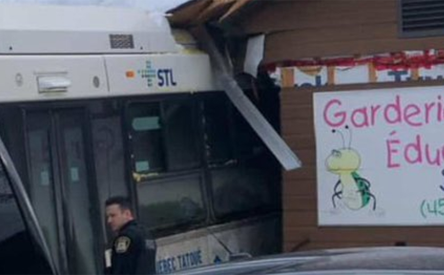 Καναδάς: Λεωφορείο προσέκρουσε σε παιδικό σταθμό κοντά στο Μόντρεαλ &#8211; Παιδιά έχουν τραυματιστεί σοβαρά