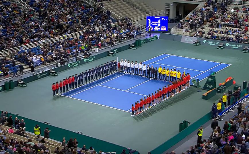 Davis Cup: Εντυπωσιακές εικόνες στο ΟΑΚΑ με πάνω από 12.000 θεατές σε αγώνα τένις