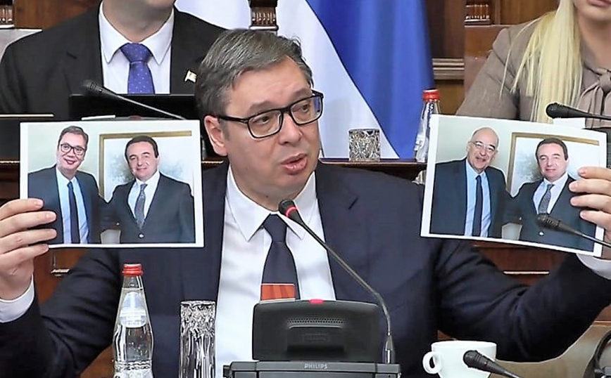 Σερβία: Φωτομοντάζ σε φωτογραφία του Δένδια – Τον αντικατέστησαν με τον Αλεξάνταρ Βούτσιτς