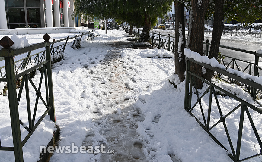 Κακοκαιρία Μπάρμπαρα: Η κατάσταση στους δρόμους σε δήμους της Αττικής