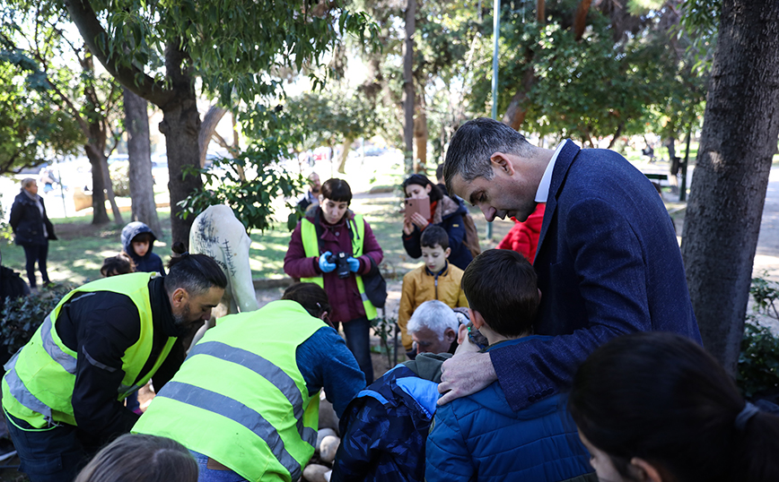 Πρόγραμμα αποκατάστασης των υπαίθριων γλυπτών στο κέντρο και τις γειτονιές της πόλης