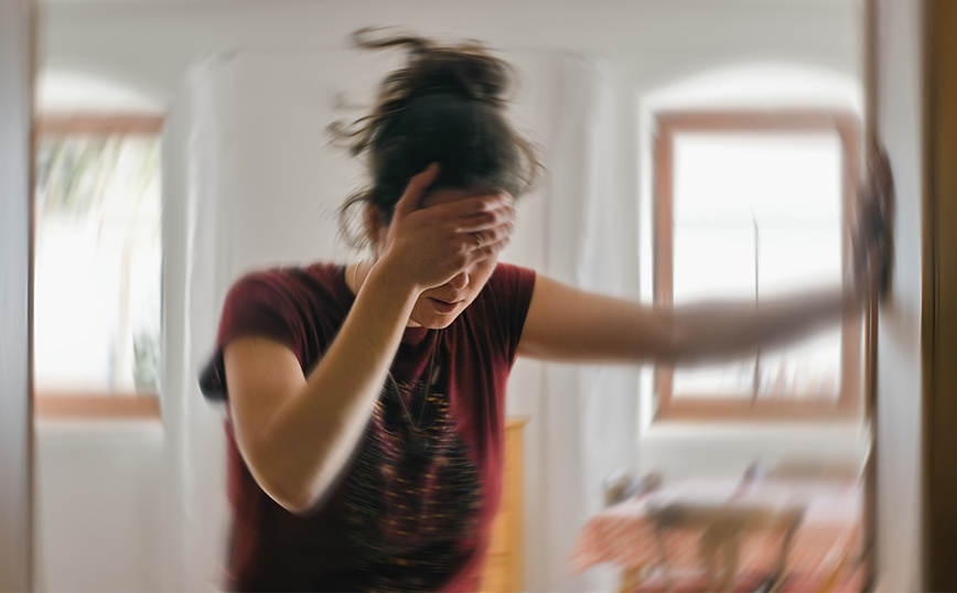 Νόμιζε ότι χρησιμοποιούσε πολύ το κινητό της, αργότερα όμως ανακάλυψε ότι τα ανησυχητικά συμπτώματα ήταν κάτι άλλο