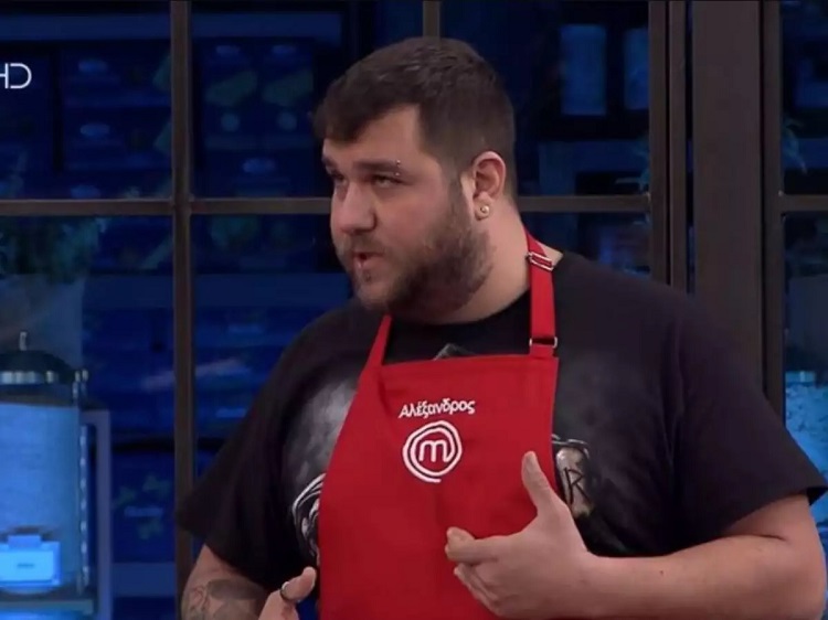 MasterChef: «Βλέπω ότι γίνεται ένα παιχνιδάκι με τον εξώστη &#8211; Τους το κόβω αμέσως»