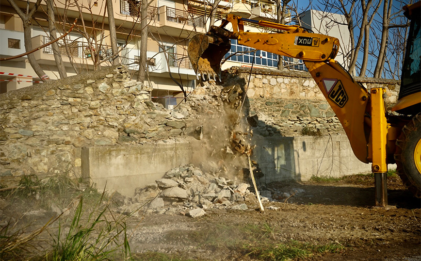 Θεσσαλονίκη: Στην τελική ευθεία μπαίνει το Μουσείο Ολοκαυτώματος – Κατεδαφίστηκε τοιχίο στην οδό Κωλέττη