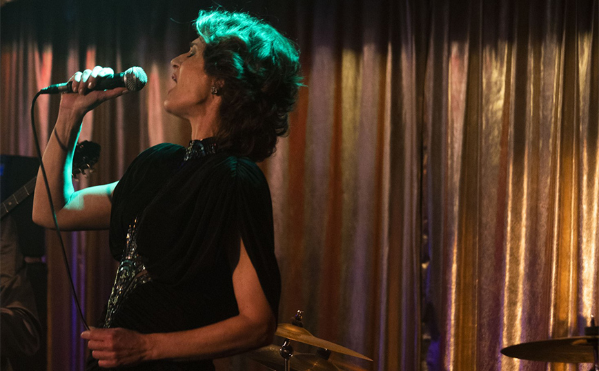 Αυτή η νύχτα μένει