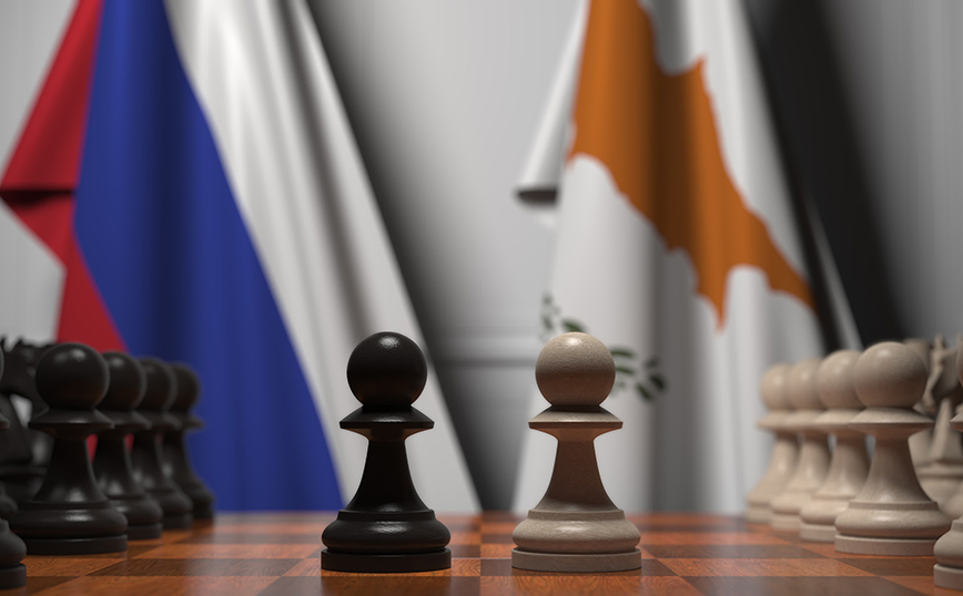 «Η Ρωσία διείσδυσε στην πολιτική της Κύπρου, πέρασε ψήφισμα και δημιούργησε ρωσικό κόμμα» λέει έρευνα