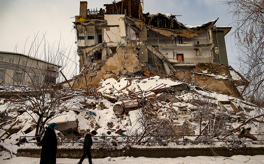 Σεισμοί στην Τουρκία: Ραντάρ βλέπει μέσα από τους τοίχους και σώζει ανθρώπους στα ερείπια