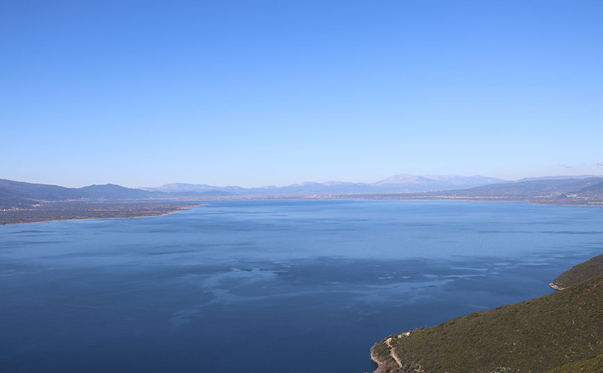 Λίμνη Τριχωνίδα Λίμνη Τριχωνίδα