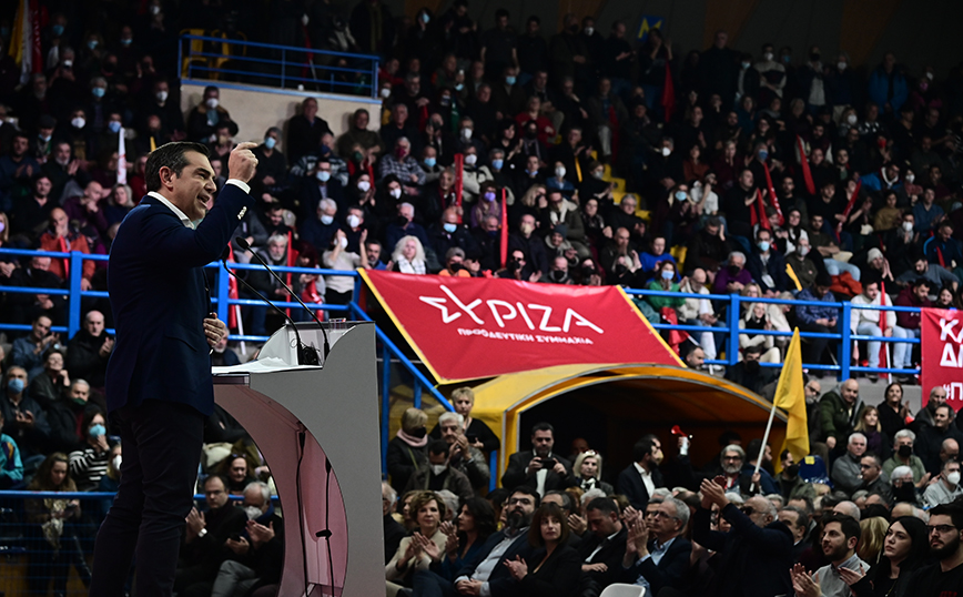 Ομιλία του Αλέξη Τσίπρα στο Περιστέρι Ομιλία του Αλέξη Τσίπρα στο Περιστέρι