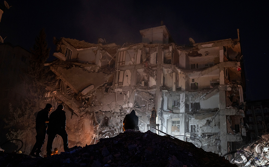 Θρίλερ με τη μαρτυρία για εγκλωβισμένο Έλληνα στον σεισμό της Τουρκίας &#8211; «Τις πρώτες ημέρες άκουγαν τις φωνές του, τώρα τίποτα»