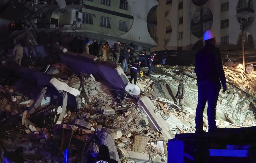Τρομακτικός σεισμός 7,8 Ρίχτερ στην Τουρκία με τουλάχιστον 53 νεκρούς – Δείτε βίντεο