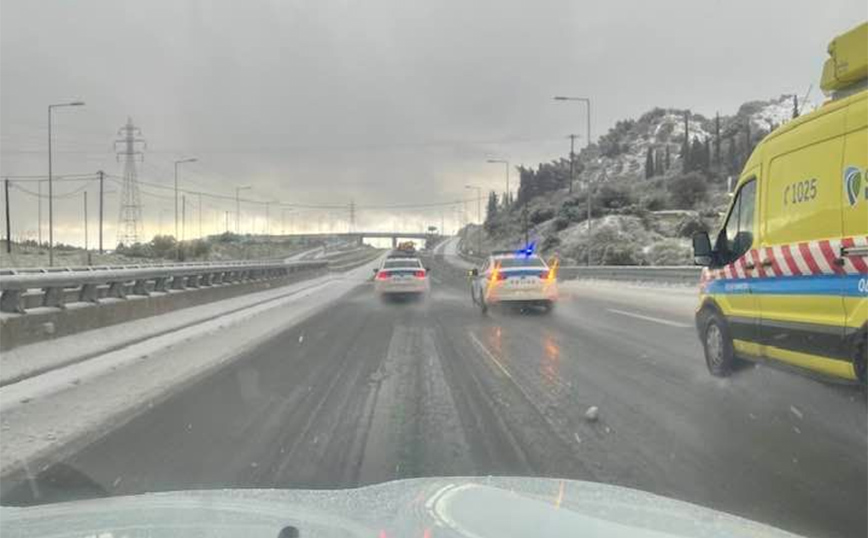 Κακοκαιρία Μπάρμπαρα – Αχαΐα: «Δίνουμε μάχη να κρατήσουμε ανοικτό τον αυτοκινητόδρομο»