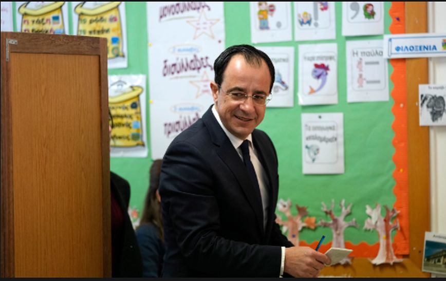 Εκλογές στην Κύπρο: Προβάδισμα 10 μονάδων δίνουν στον Νίκο Χριστοδουλίδη τα πρώτα επίσημα αποτελέσματα