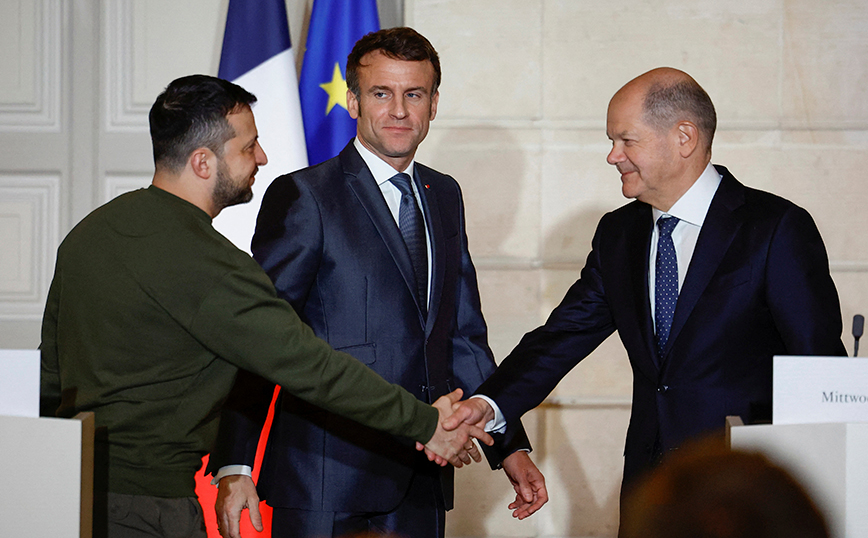 Ο Βολοντιμιρ Ζελένσκι, ο Εμμανουελ Μακρόν και ο Όλαφ Σολτς Ο Βολοντιμιρ Ζελένσκι, ο Εμμανουελ Μακρόν και ο Όλαφ Σολτς