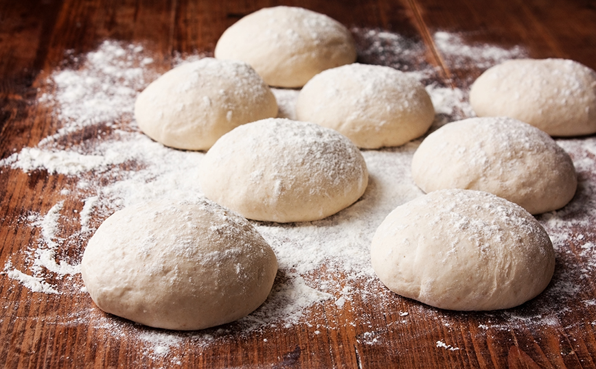 ζύμη για πίτσα ζύμη για πίτσα