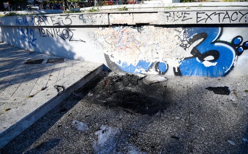 Προοδευτική – Αιγάλω: Επεισόδια με οπαδούς του Ιωνικού και φωτοβολίδες ευθείας βολής σε παιδική χαρά