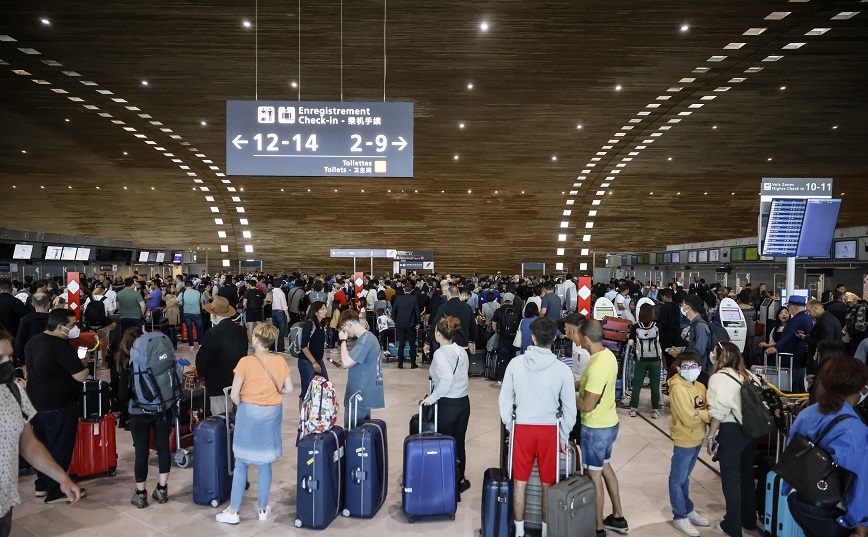 Τέλος η δωρεάν είσοδος στην Ευρώπη από το 2024 – Πόσα και ποιοι τουρίστες θα πρέπει να πληρώνουν