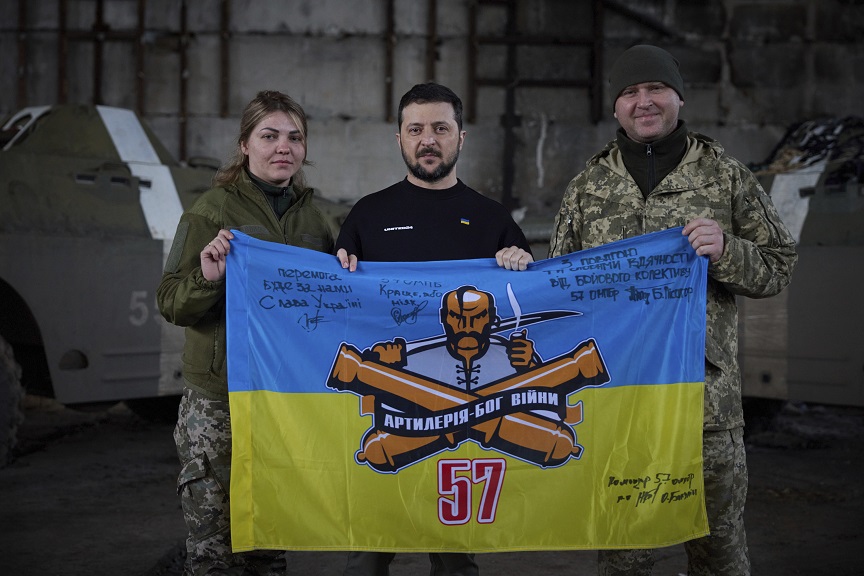 Βολοντίμιρ Ζελένσκι: Επισκέφθηκε στρατιώτες σε Μπαχμούτ και Χάρκοβο – «Θα νικήσουμε τον άθεο τρόμο της Ρωσίας», είπε