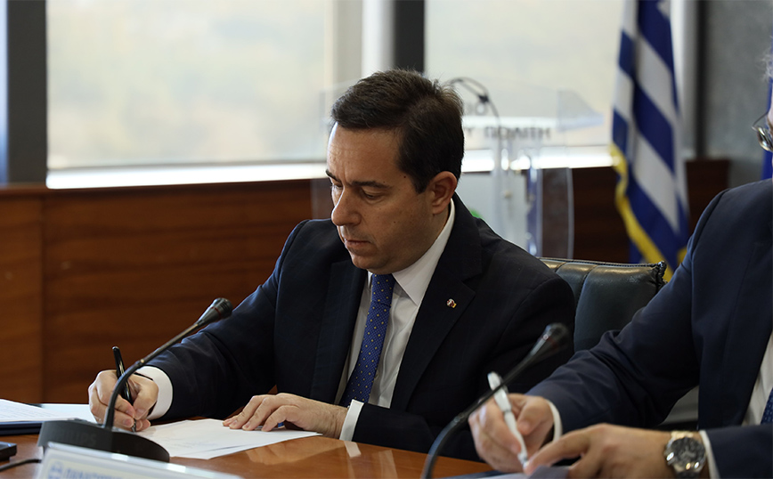Νότης Μηταράκης: Επανεκπαίδευση όλου του προσωπικού της αστυνομίας για το πρωτόκολλο εμπλοκής – Κάμερες στους αστυνομικούς