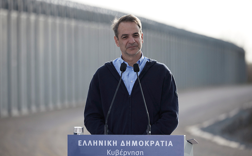 Μητσοτάκης στην υπογραφή για τον φράχτη στον Έβρο: Η στάση Τσίπρα συνιστά μια εθνική εξαίρεση