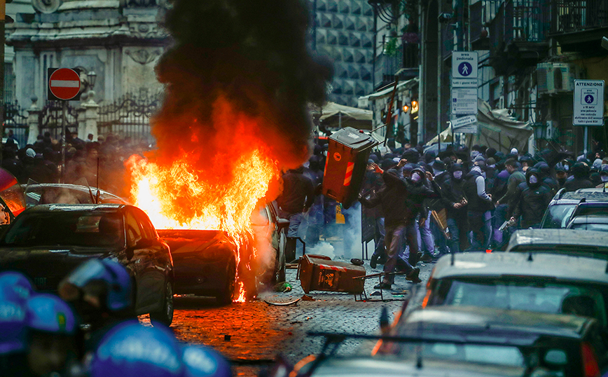 Champions League: Τρομερά επεισόδια πριν το Νάπολι &#8211; Άιντραχτ Φρανκφούρτης &#8211; Φωτιές και οδομαχίες στο κέντρο της πόλης