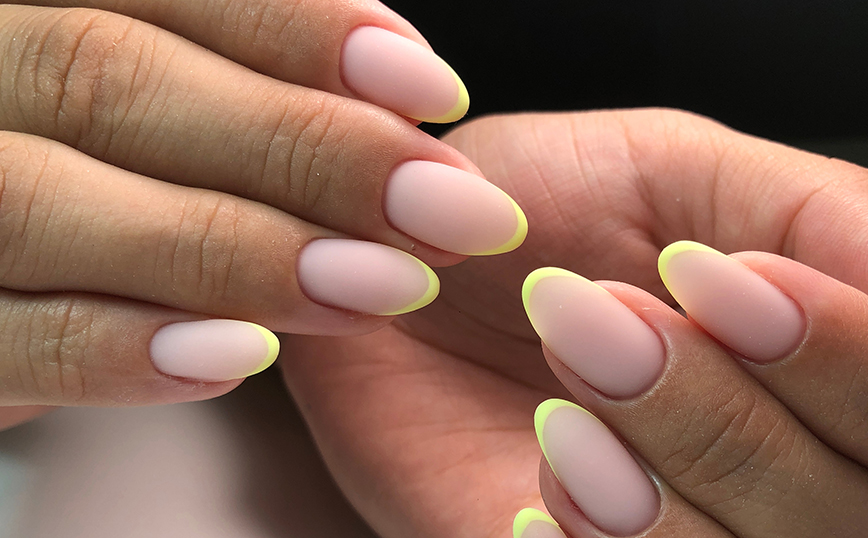 Βαμμένα νύχια Βαμμένα νύχια